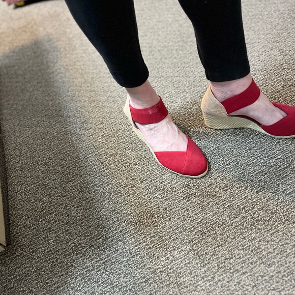 Lauren by Ralph Lauren wedges, size 8, perfect shape, worn slightly. - Picture 4 of 5